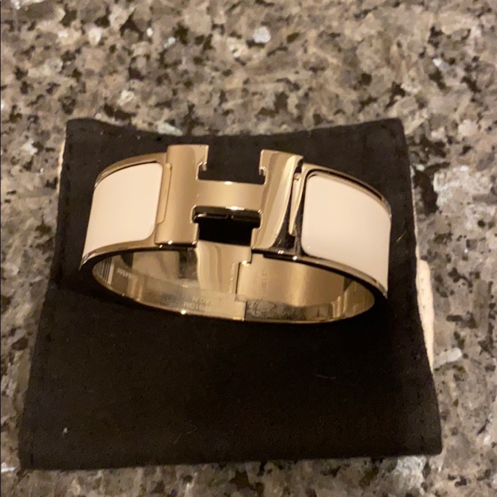 Hermès Bracelet- white and silver
